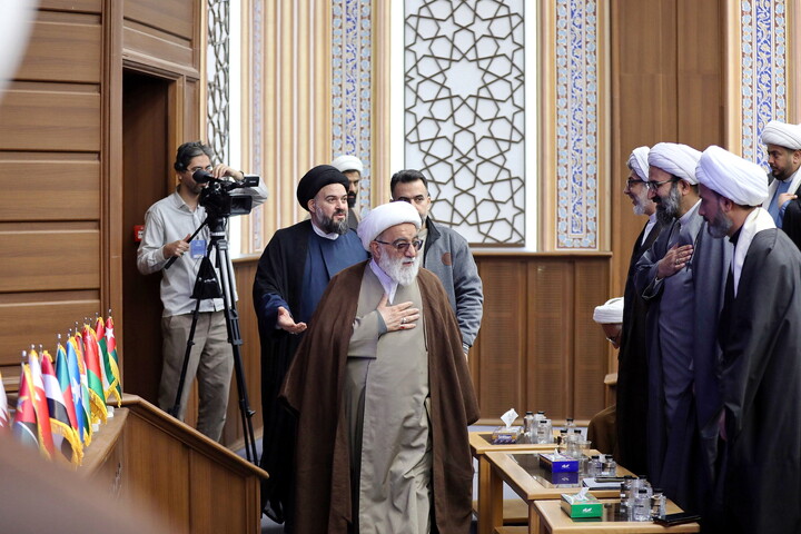 تصاویر/ حواشی همایش تجلیل از مبلغان بین‌المللی اربعین حسینی