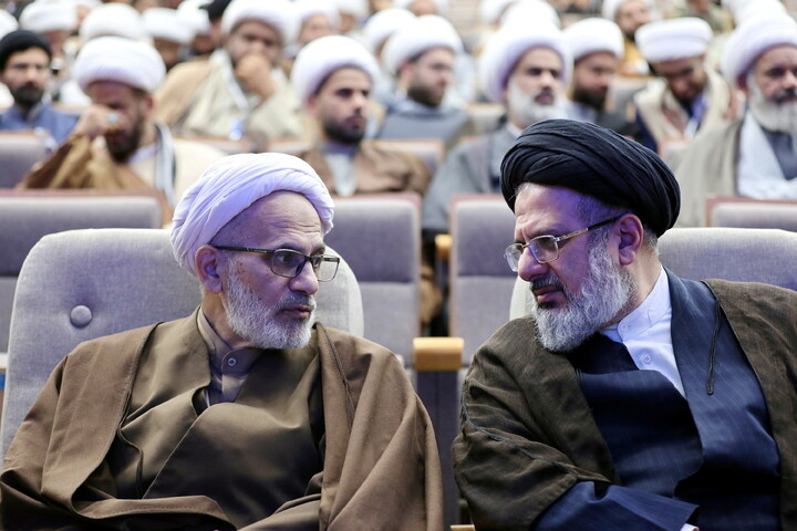 تصاویر/ حواشی همایش تجلیل از مبلغان بین‌المللی اربعین حسینی