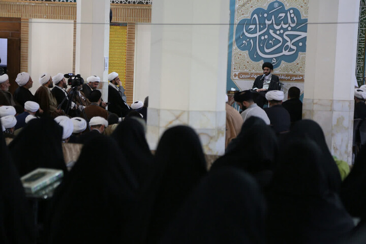 تصاویر/گردهمایی مبلغان و اساتید جهاد تبیین اصفهان