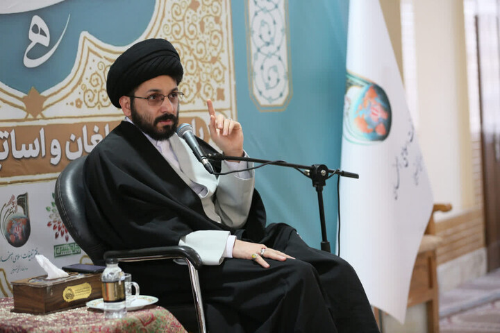 تصاویر/گردهمایی مبلغان و اساتید جهاد تبیین اصفهان