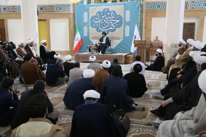 تصاویر/گردهمایی مبلغان و اساتید جهاد تبیین اصفهان