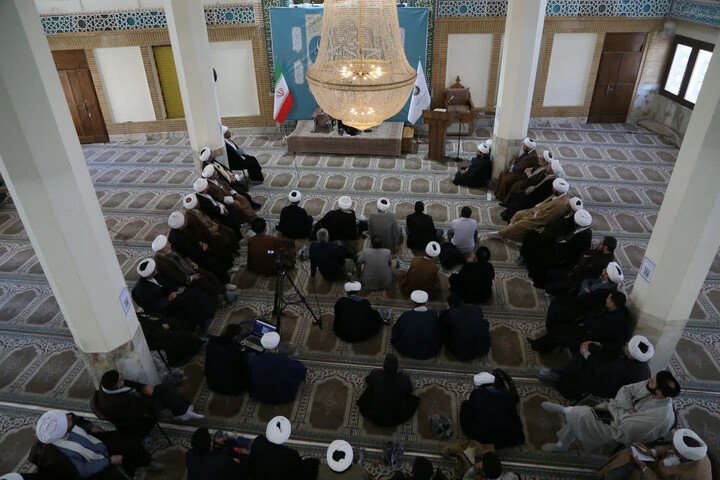 تصاویر/گردهمایی مبلغان و اساتید جهاد تبیین اصفهان