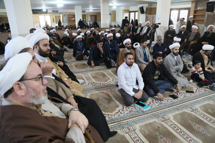 تصاویر/گردهمایی مبلغان و اساتید جهاد تبیین اصفهان