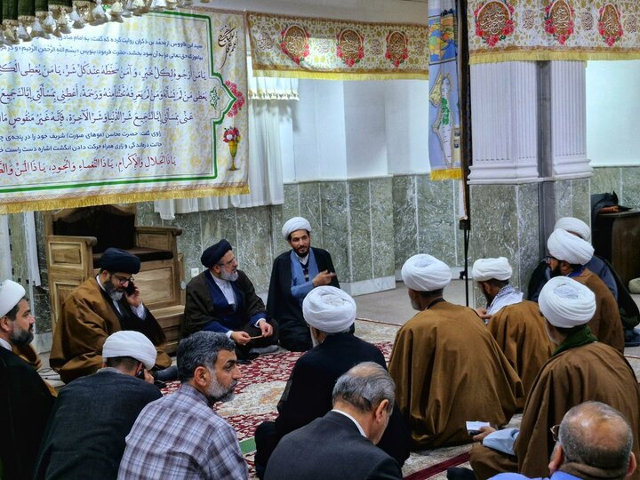 تصاویر/ نشست صمیمی مبلغان اربعین با معاون بین‌الملل حوزه‌های علمیه کشور