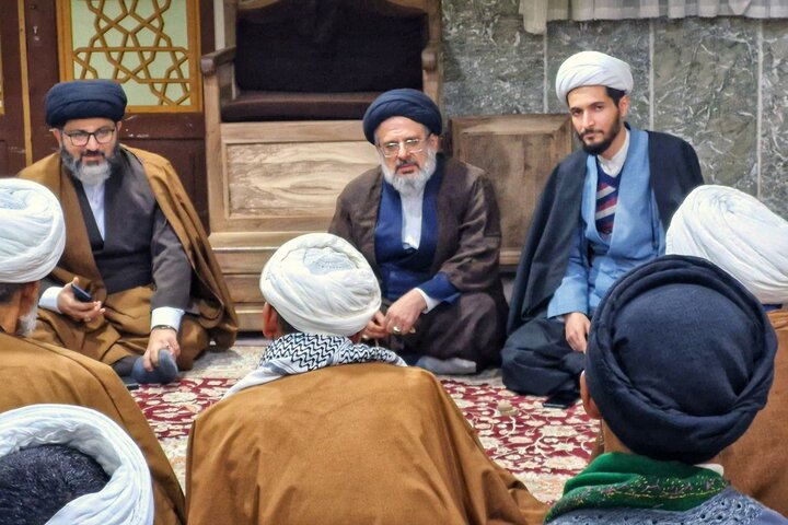 تصاویر/ نشست صمیمی مبلغان اربعین با معاون بین‌الملل حوزه‌های علمیه کشور