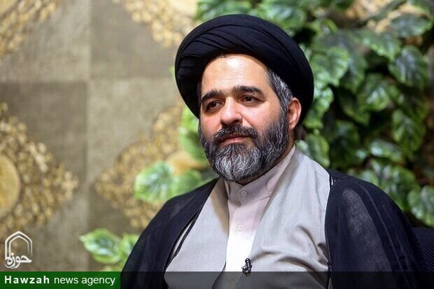 سیره سیاسی آیت‌الله میلانی تلفیقی از نظریه‌پردازی علمی و کنشگری انقلابی است