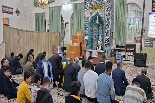 آیت‌الله مصباح یزدی همواره در مدار حق حرکت کرد