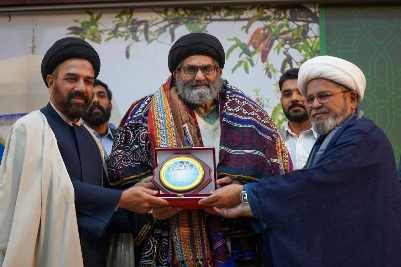 معاشرے میں گروہ بندی سے اجتناب اور وطن عزیز میں ہم آہنگی کا فروغ ضروری ہے، علامہ سید ساجد نقوی