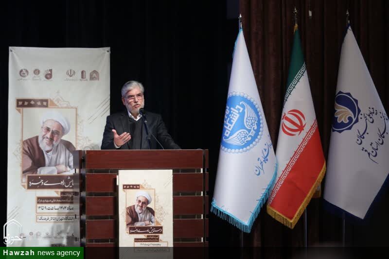 نگاه نقادانه علمی رواج یابد