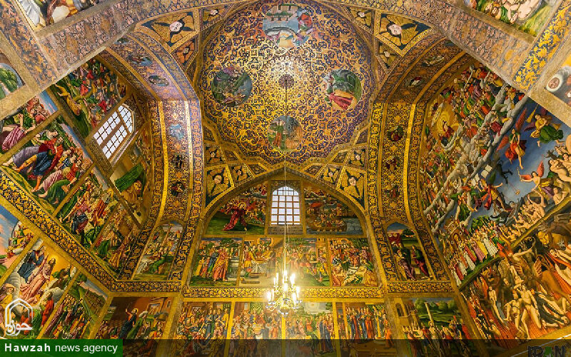 طنین ناقوس صلح و ایثار در شهر گنبدهای فیروزه‌ای