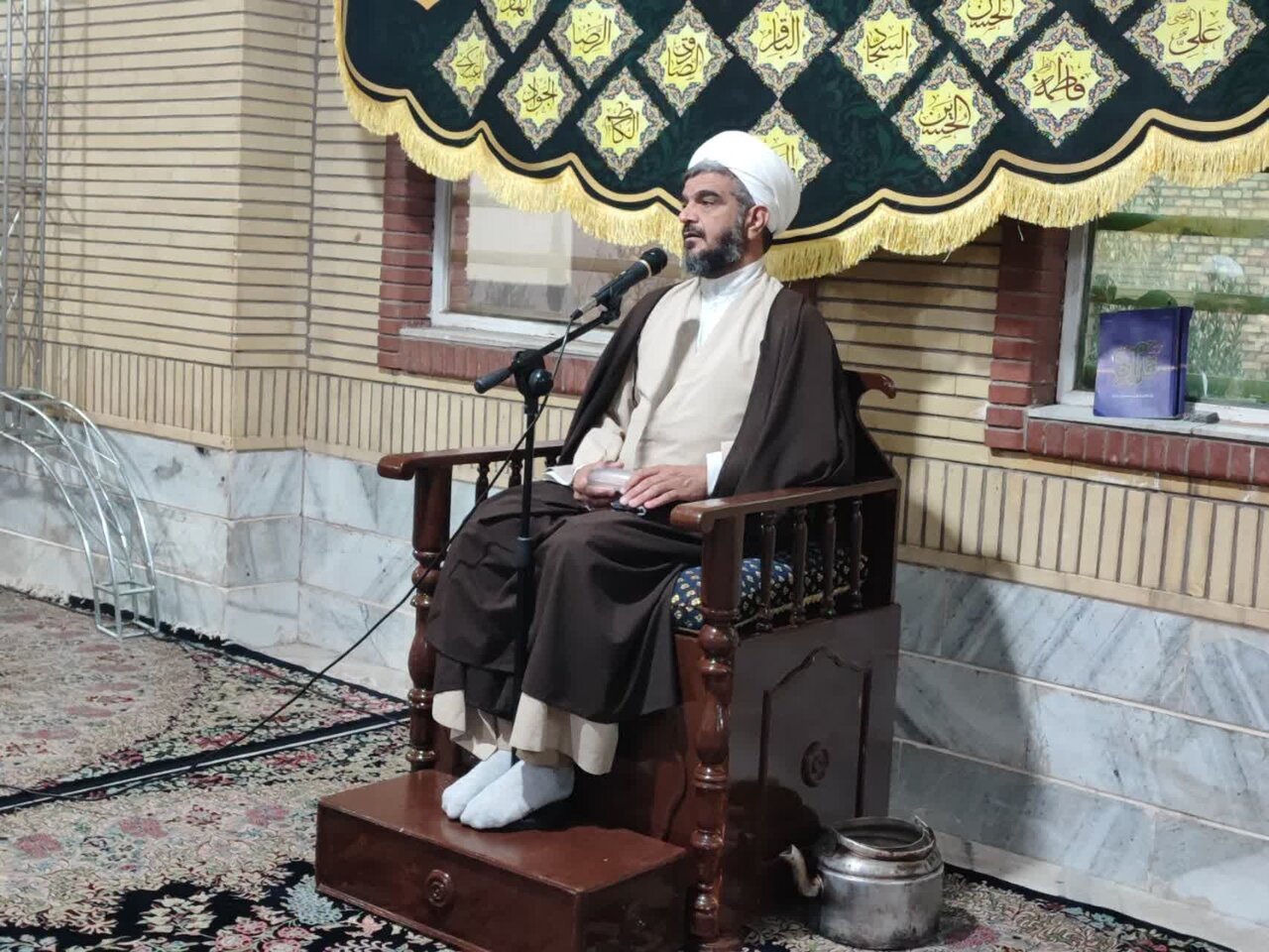 برگزاری درس اخلاق هفتگی ماه رجب با سخنرانی استاد عرب‌زاده در زرند