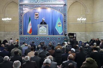 تأکید امام جمعه ابهر بر ضرورت بسیج دستگاه‌های اجرایی و اصلاح سیاست‌ها