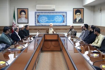 آیت الله مصباح چهره‌ای جامع و عمار انقلاب بود