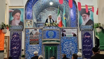 فیلم| امام جمعه طبس: آیت الله مصباح را بشناسید