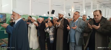 تصاویر/ اقامه نماز عبادی سیاسی جمعه در ساوه