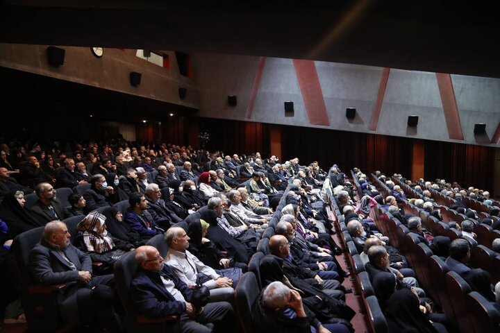 تصاویر/ ویژه‌برنامه «شب خاطره» در موزه ملی انقلاب اسلامی و دفاع مقدس