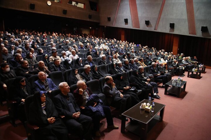 تصاویر/ ویژه‌برنامه «شب خاطره» در موزه ملی انقلاب اسلامی و دفاع مقدس