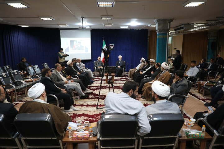 تصاویر/ نشست مشترک مدیر و معاونان حوزه‌های علمیه و رسانه ملی: