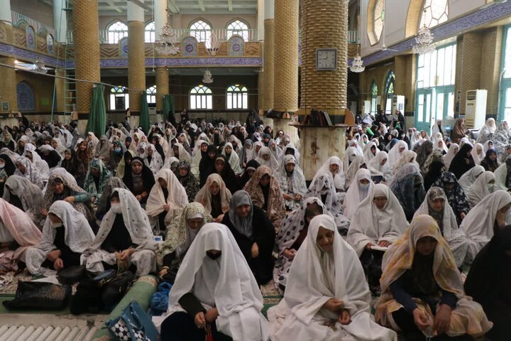 تصاویر/ نماز عبادی سیاسی جمعه در قرچک