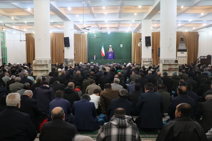 تصاویر/ نماز عبادی سیاسی جمعه در قرچک