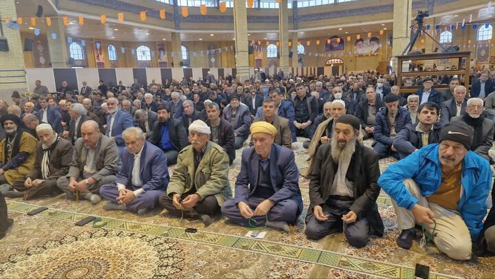 تصاویر/ برگزاری نماز جمعه در شهر ایلام
