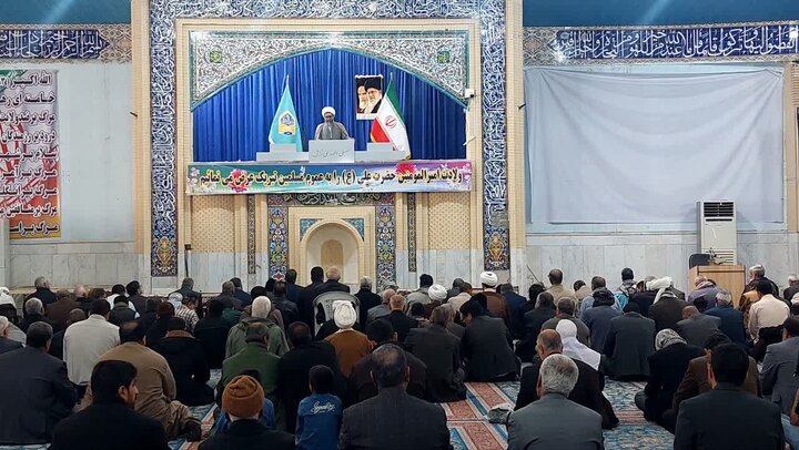 تصاویر/ آیین عبادی سیاسی نماز جمعه شهرستان زابل