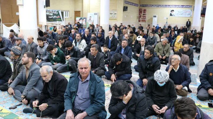 تصاویر/ اقامه نماز جمعه در شهرستان ایوان