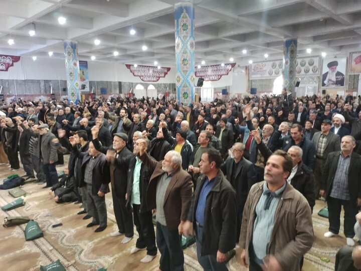 تصاویر/ نمازعبادی سیاسی جمعه کاشان