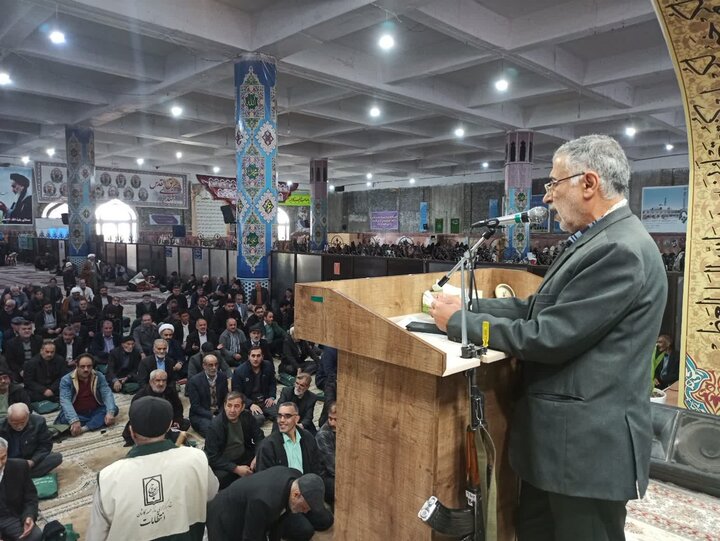 تصاویر/ نمازعبادی سیاسی جمعه کاشان