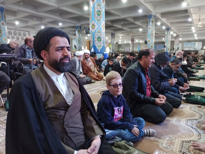 تصاویر/ نمازعبادی سیاسی جمعه کاشان