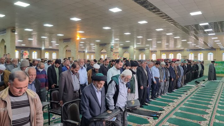 نماز جمعه گناوه به روایت تصویر