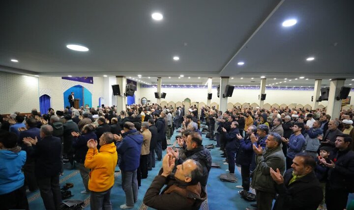 تصاویر/ نماز جمعه ساوجبلاغ