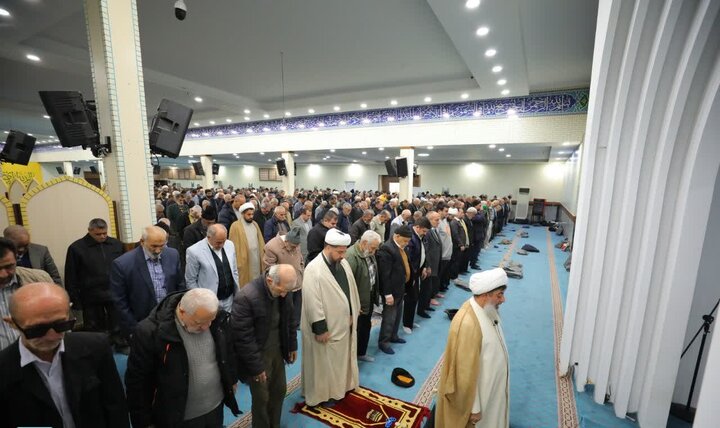 تصاویر/ نماز جمعه ساوجبلاغ