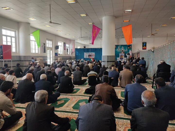 تصاویر/ اقامه نماز جمعه شهر کشکوئیه