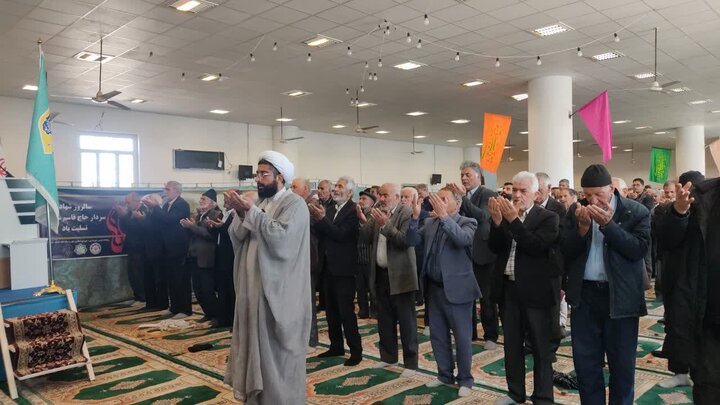 تصاویر/ اقامه نماز جمعه شهر کشکوئیه