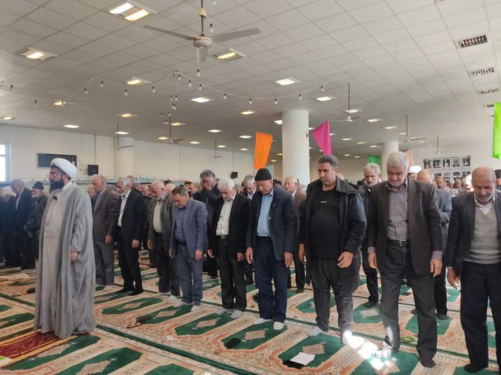 تصاویر/ اقامه نماز جمعه شهر کشکوئیه