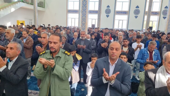 تصاویر| نماز عبادی سیاسی جمعه سربیشه