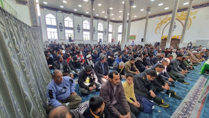 تصاویر| نماز عبادی سیاسی جمعه سربیشه