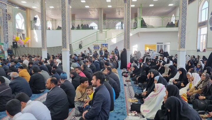 تصاویر| نماز عبادی سیاسی جمعه سربیشه