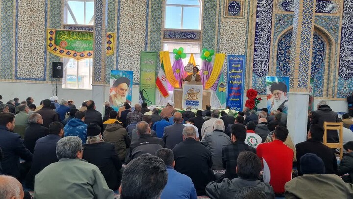 تصاویر| نماز عبادی سیاسی جمعه سربیشه