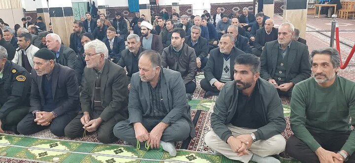 تصاویر/ نماز جمعه دندی