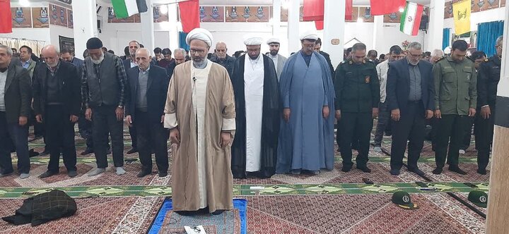 تصاویر/ نماز جمعه دندی