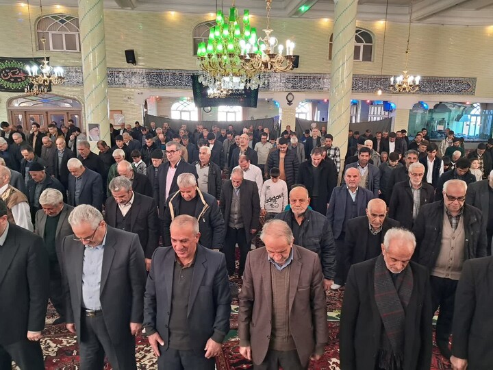 تصاویر/ نماز جمعه خسروشاه