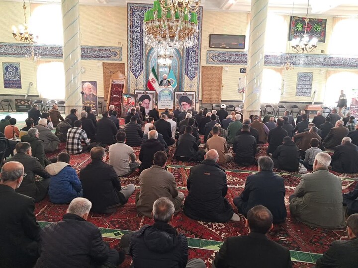 تصاویر/ نماز جمعه خسروشاه