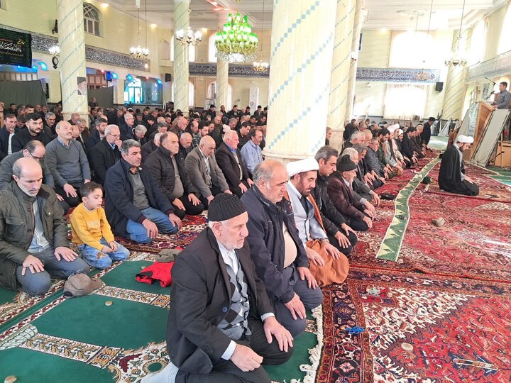 تصاویر/ نماز جمعه خسروشاه