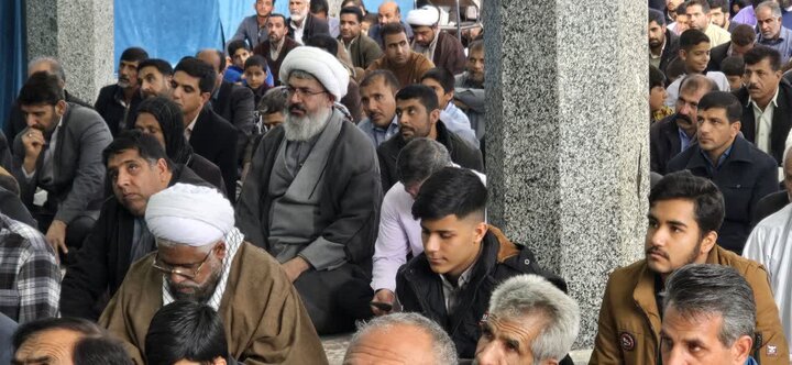 تصاویر/ اقامه نماز جمعه شهر ریگان