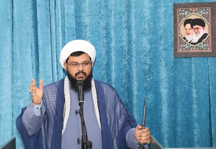 تصاویر/ اقامه نماز جمعه شهر ریگان