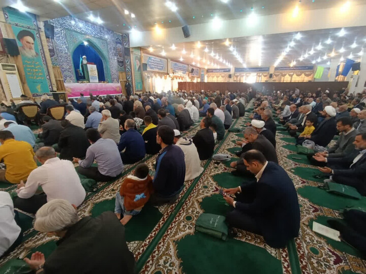 نماز جمعه بوشهر به روایت تصویر