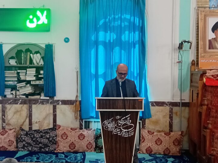 تصاویر/ نماز جمعه لیلان