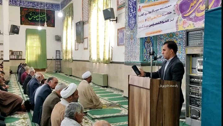 تصاویر/ اقامه نماز جمعه شهر بهرمان